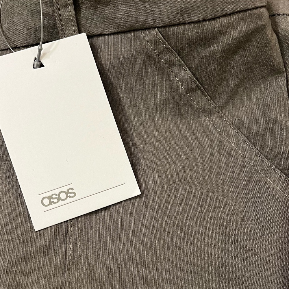 ASOS Olive Green Cargo Zipper Bottom Pants Sz 4 NWT